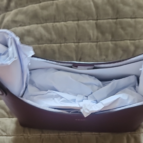 Coach Maroon Leather Shoulder Bag - Picture 3 of 6